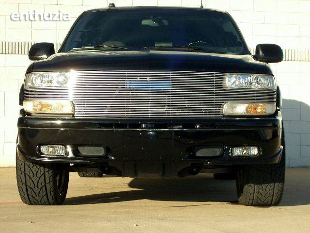 2002 Chevrolet Suburban 