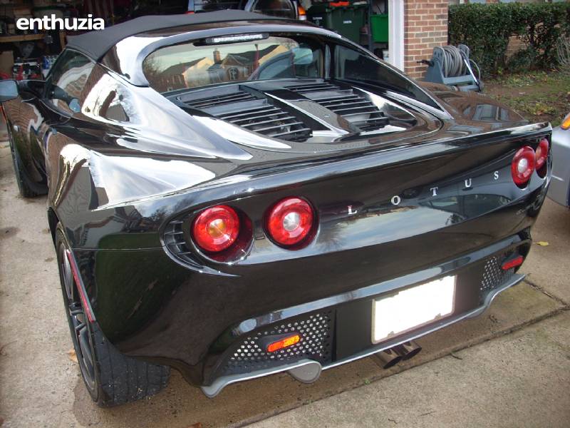 2005 Lotus Elise 