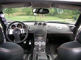 2004 Nissan 350Z  Low Miles Touring!