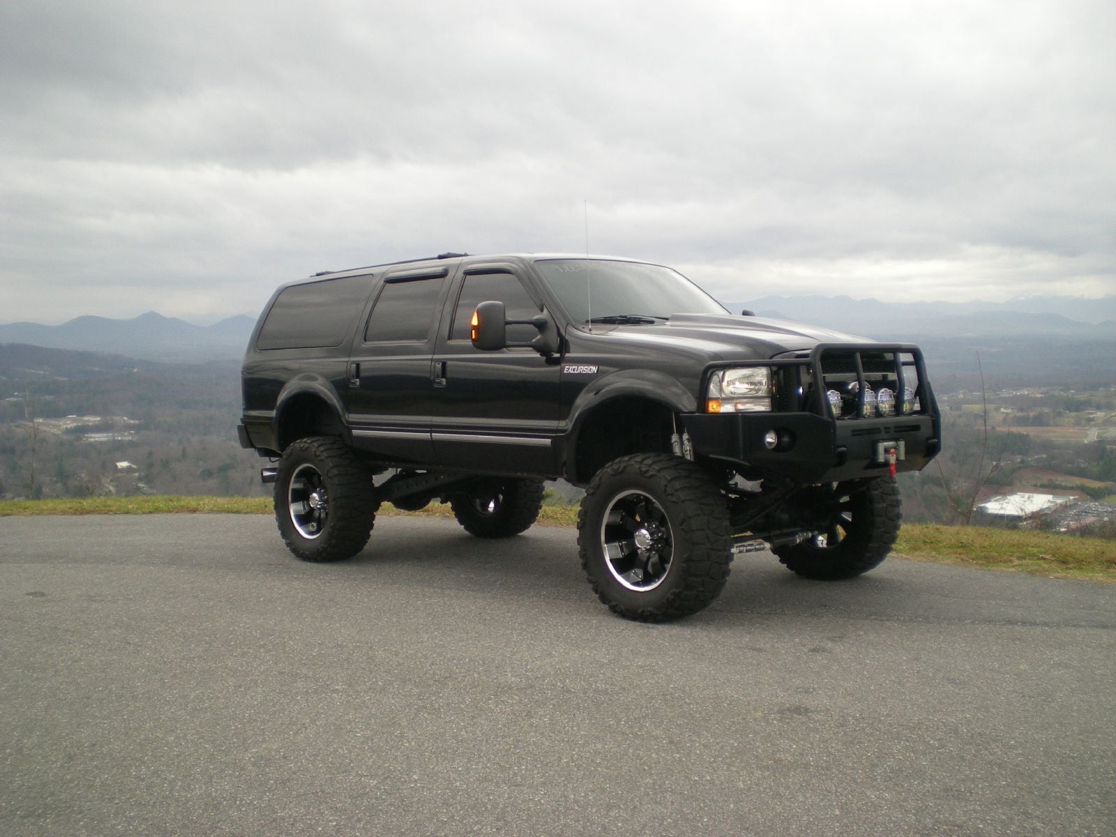 Custom ford excursions for sale #9