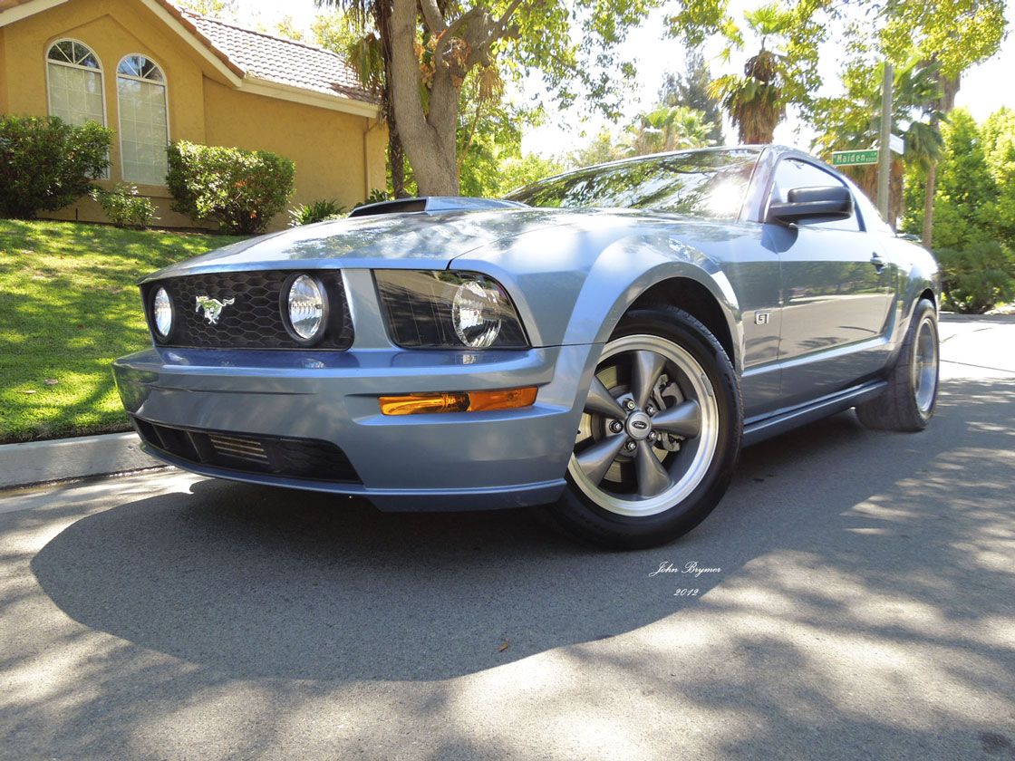 2006 Ford mustang gt premium gas mileage